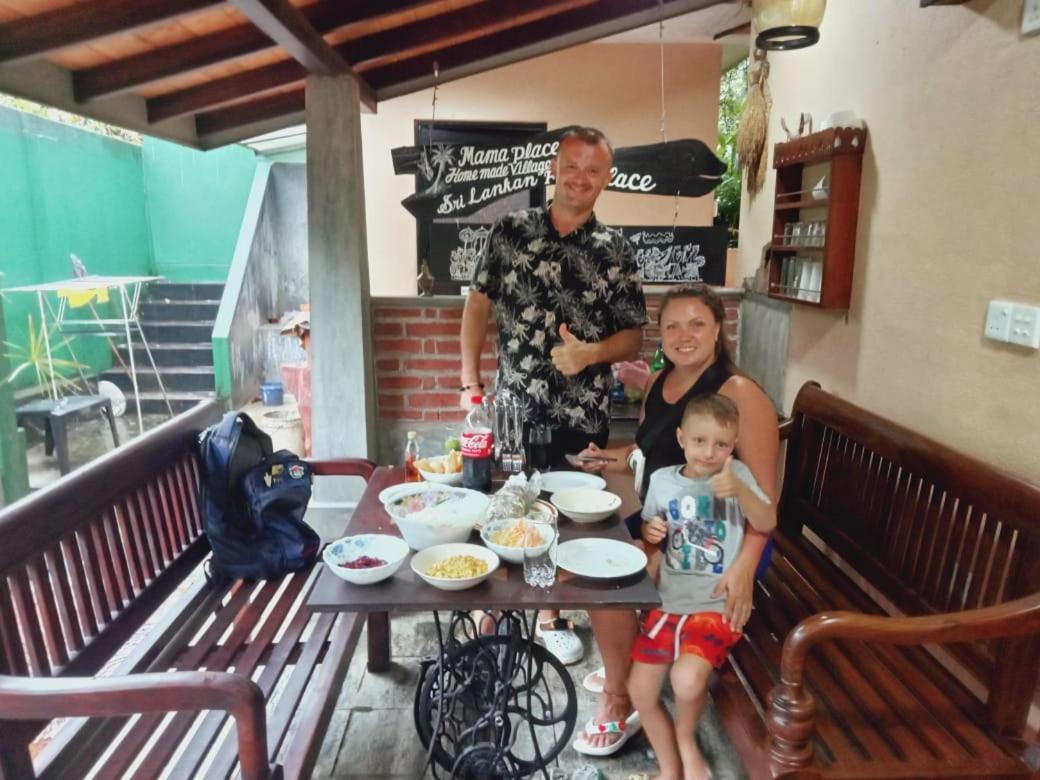 Mama Villa Hikkaduwa Exteriör bild